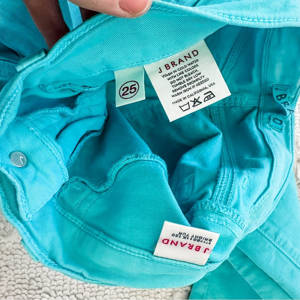 J Brand Mid Rise Bright Turquoise Pants - Size 25 - Picture 2 of 2
